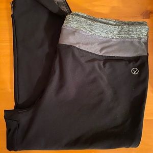 Vogo capri workout pants